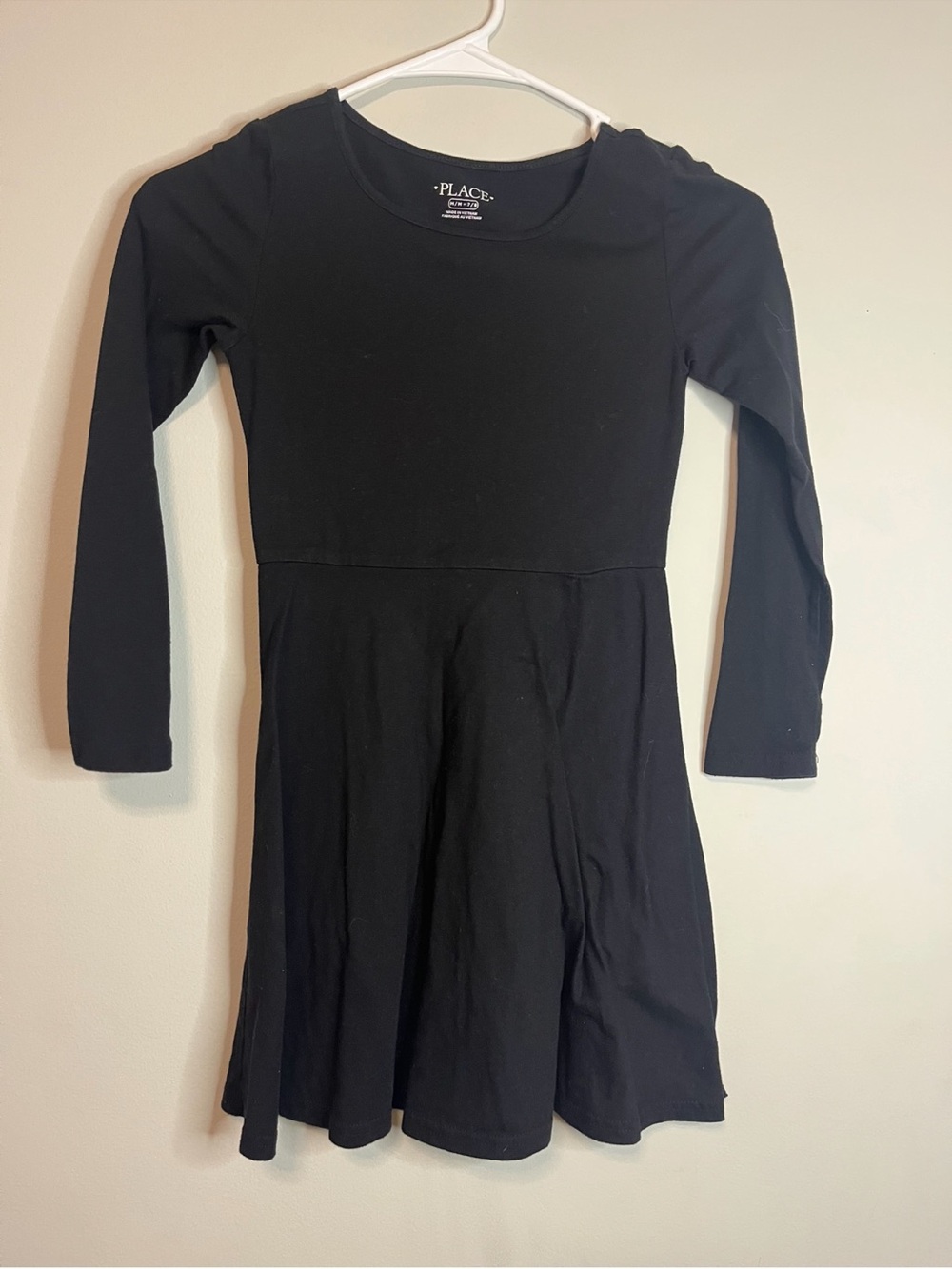 The Children's Place Black Long Sleeve Skater Dress m 7/8